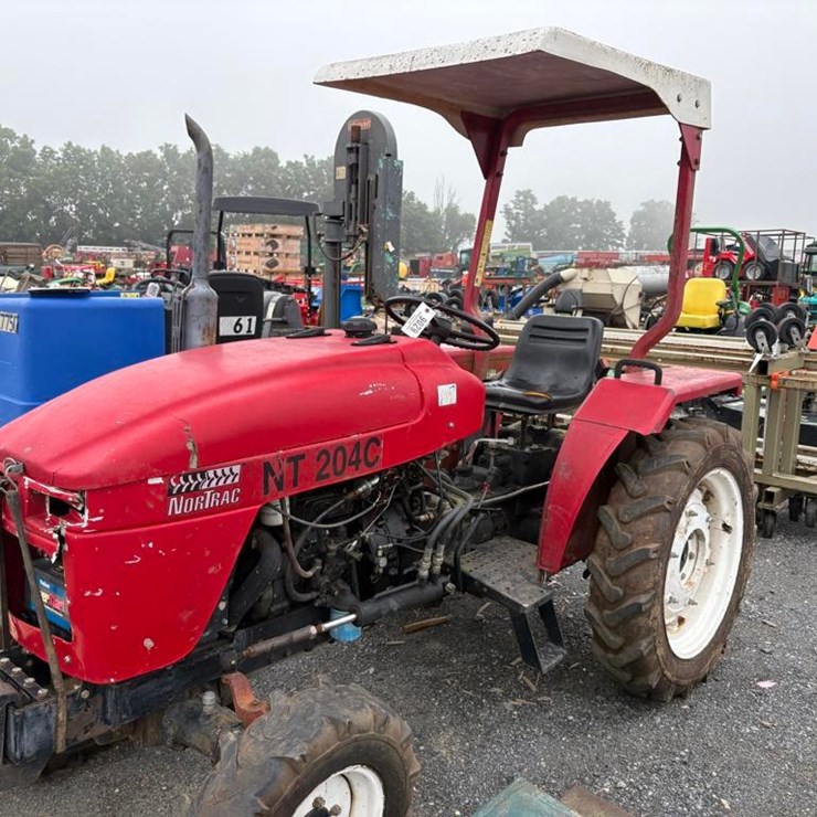 2004 NORTRAC NT204C