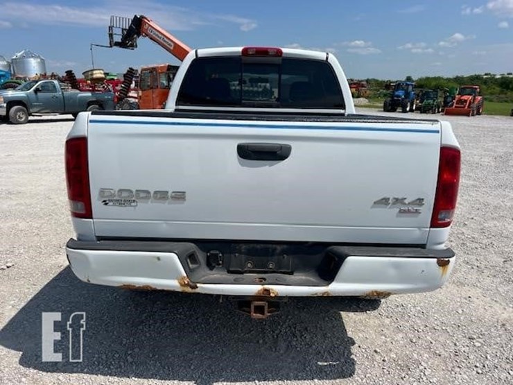 2004-dodge-ram-1500-image-4