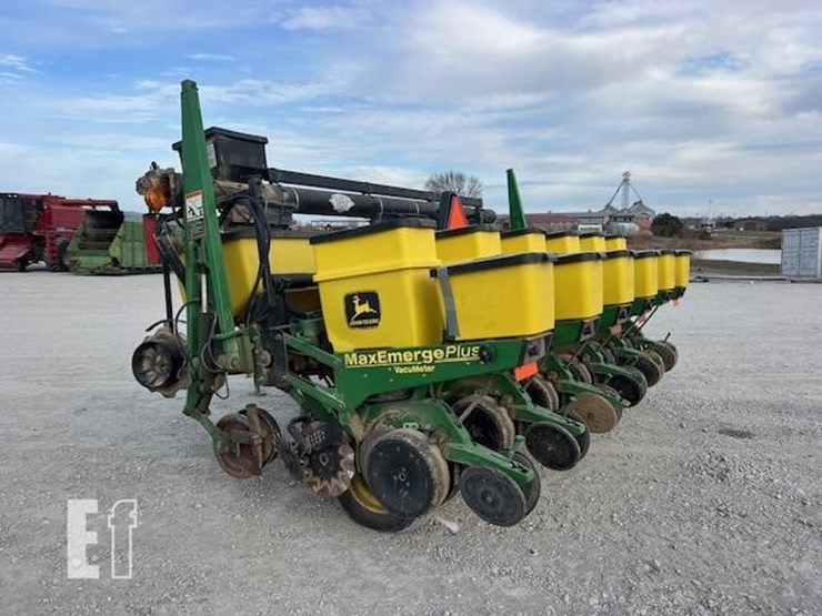 john-deere-1750-image-7