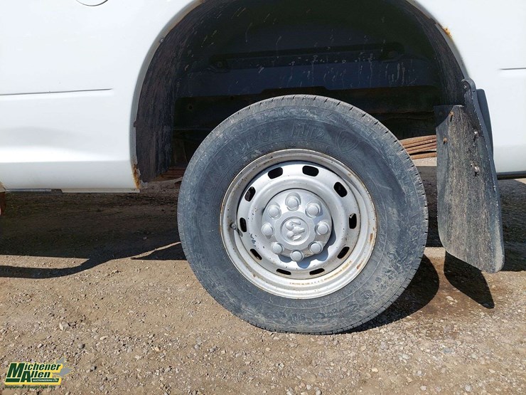 2012-ram-2500-st-image-18