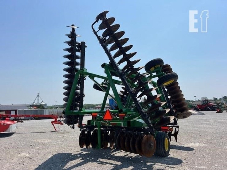 2014-john-deere-2623-image-6