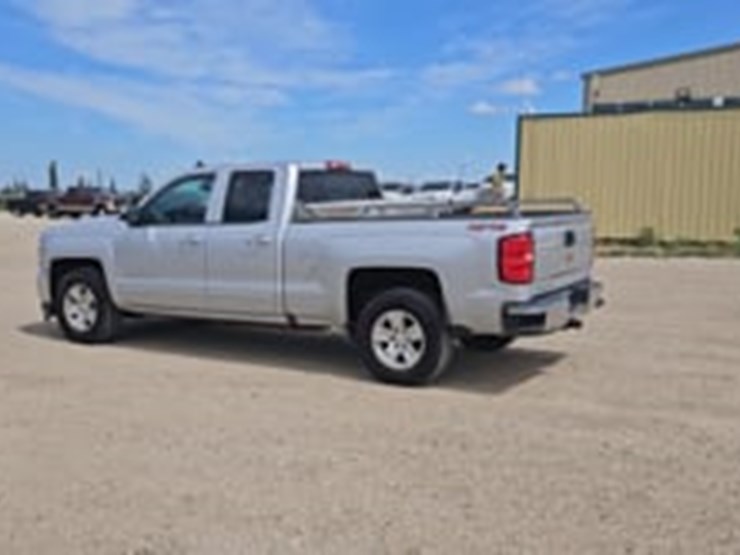 2018-chevrolet-silverado-1500-image-5
