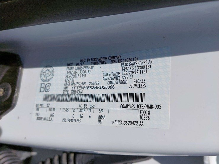 2017-ford-f150-image-5