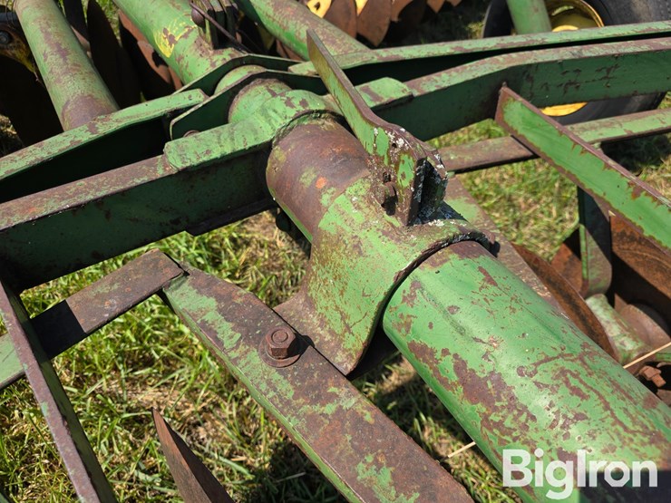john-deere-aw-image-15