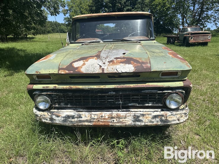 1963-chevrolet-c10-image-2