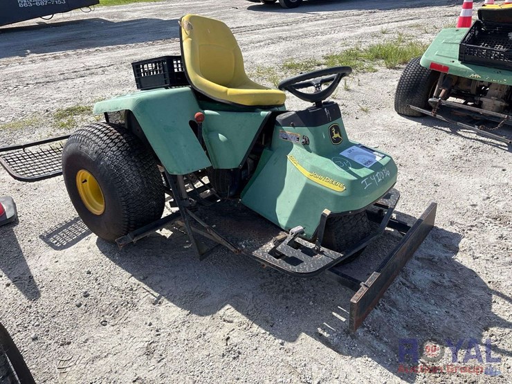 2010-john-deere-2010-image-2