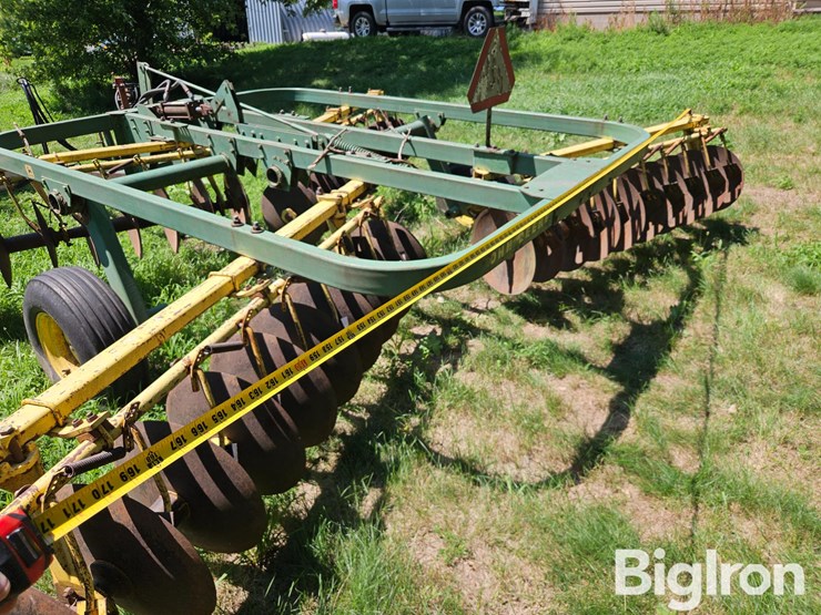 john-deere-110-image-19