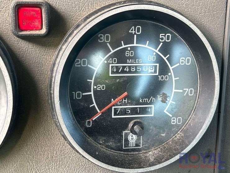 2008-kenworth-t300-image-7