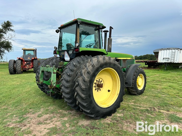 1989-john-deere-4755-image-5