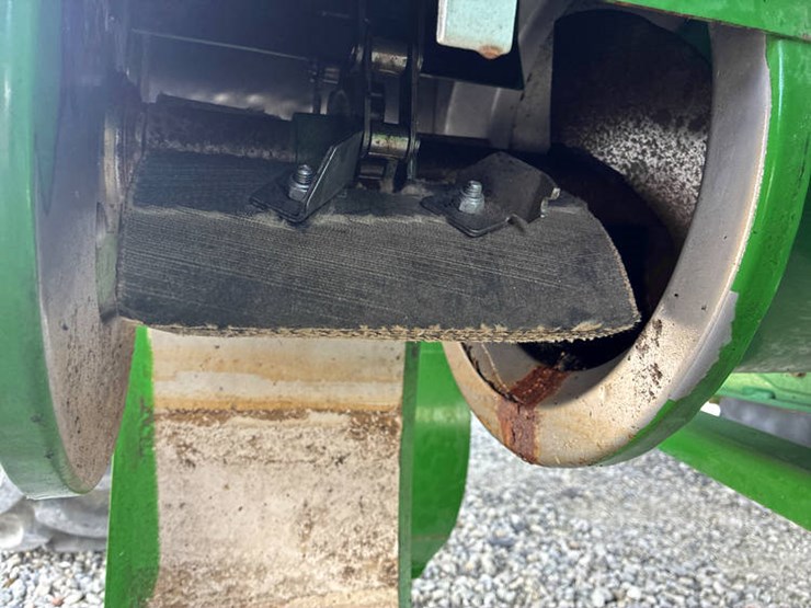 2012-john-deere-s660-image-86