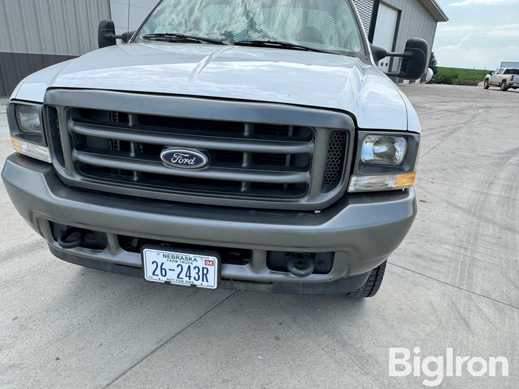 2004-ford-f450-xl-image-10