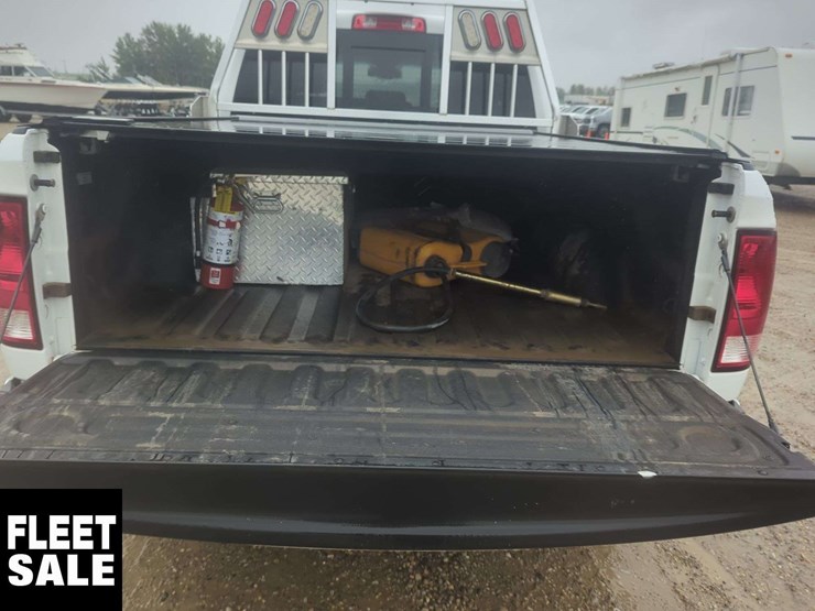 2014-ram-1500-slt-image-20