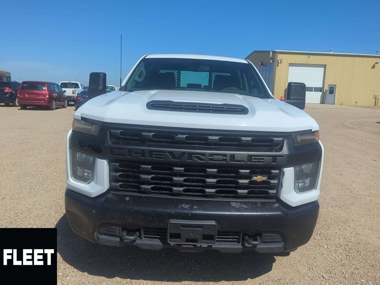 2020-chevrolet-silverado-2500hd-image-21