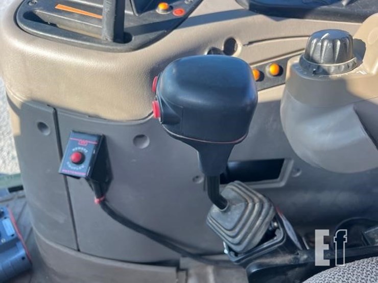 2020-case-ih-maxxum-150-image-39