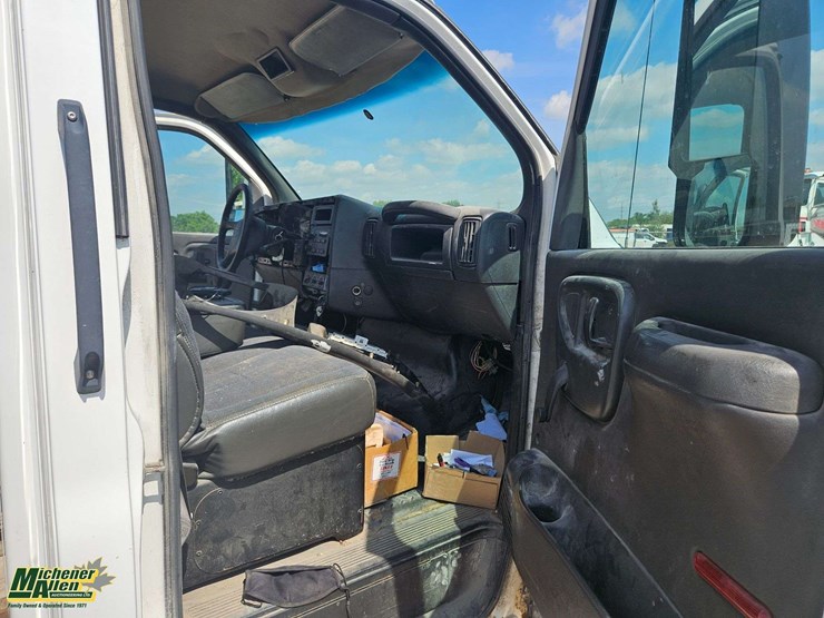 2005-chevrolet-kodiak-c4500-image-24