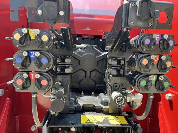 2022-case-ih-2022-image-8