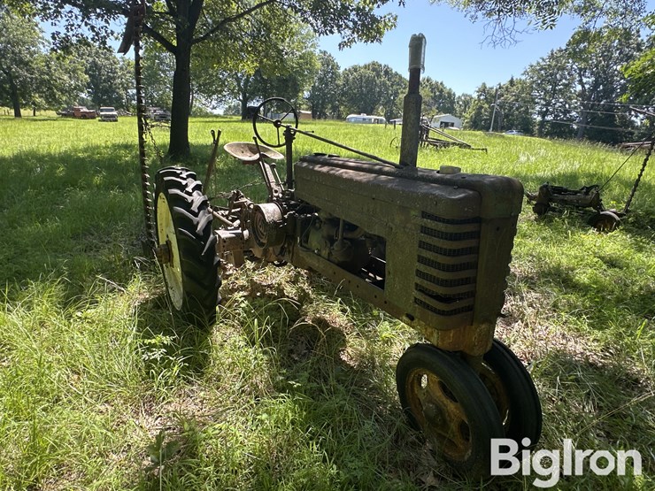 john-deere-h-image-3
