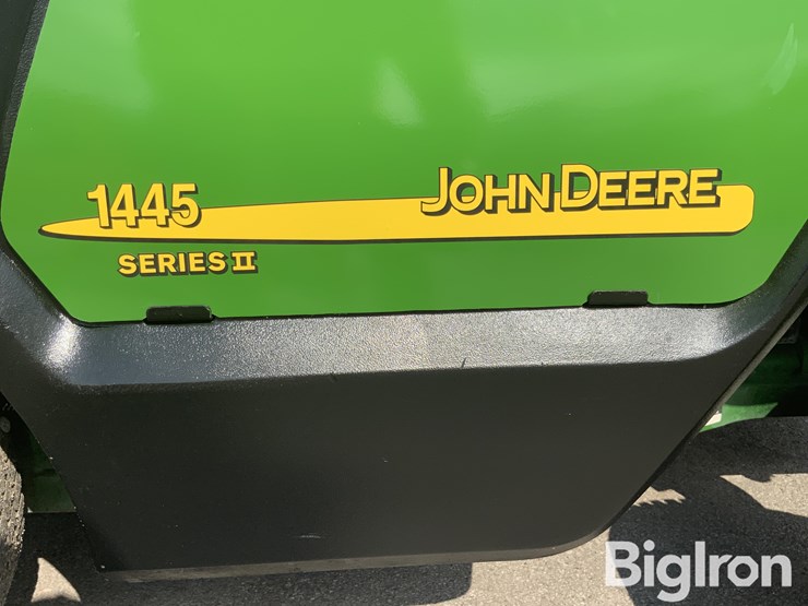 john-deere-1445-image-18