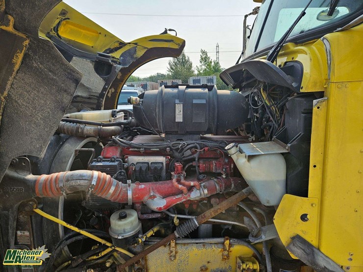 2009-kenworth-t800-image-25