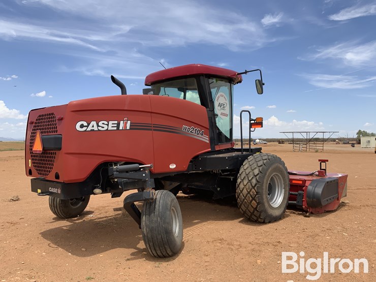 2019-case-ih-wd2104-image-5