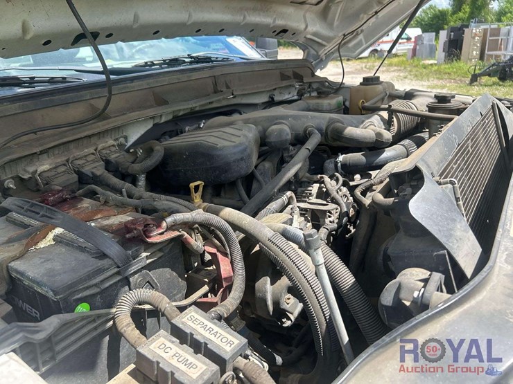 2013-ford-f450-image-15