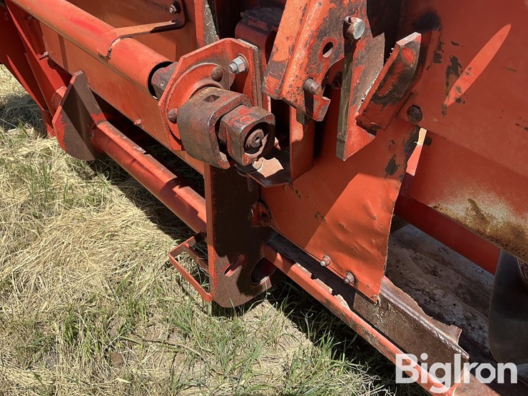 massey-ferguson-1163-image-10