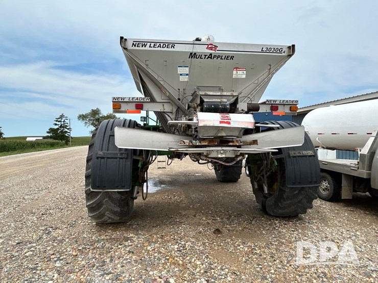 2009-john-deere-4930-image-7
