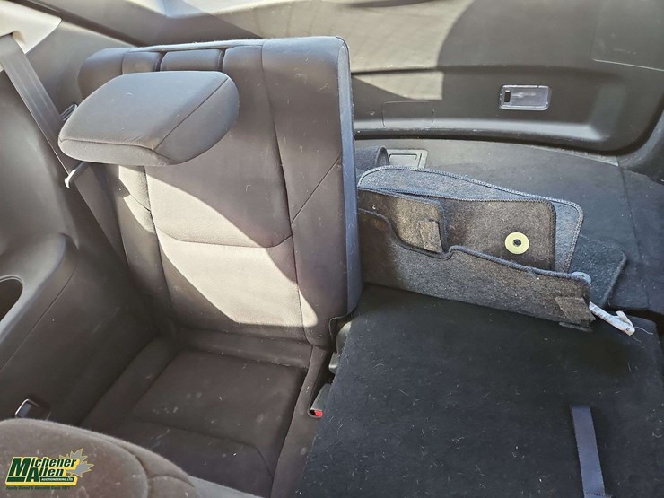 2016-mazda-cx9-image-14
