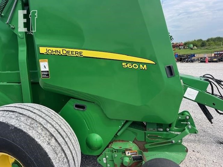 john-deere-560m-image-29