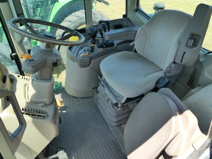 john-deere-6175m-image-10