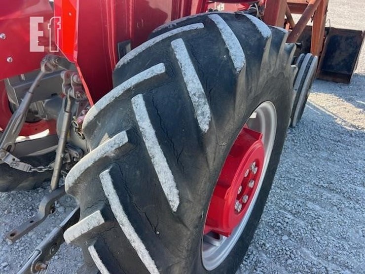 massey-ferguson-175-image-26
