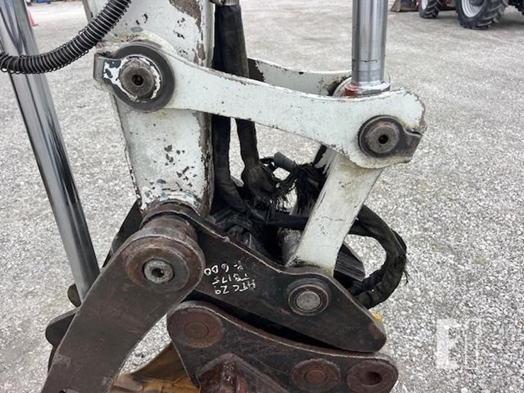 takeuchi-tb175-image-13