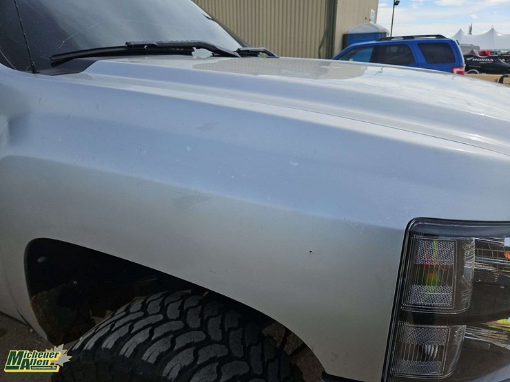 2010-chevrolet-silverado-1500-image-42