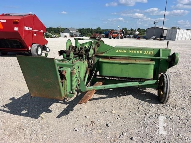 john-deere-224t-image-4