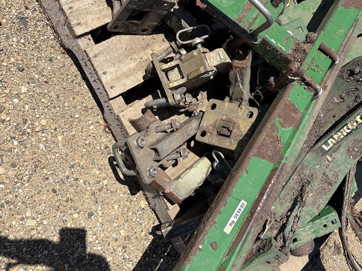 lankota-combine-head-mount-stalk-stompers-image-11