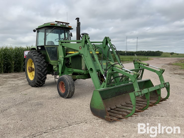 1976-john-deere-4430-image-3