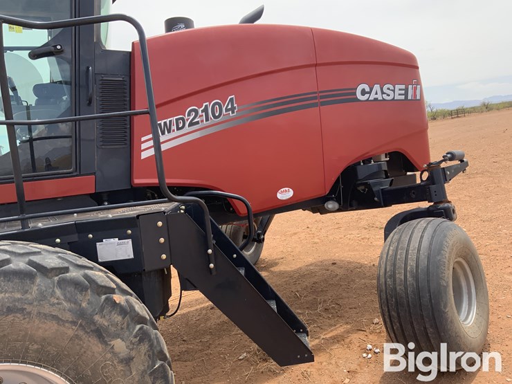 2019-case-ih-wd2104-image-9