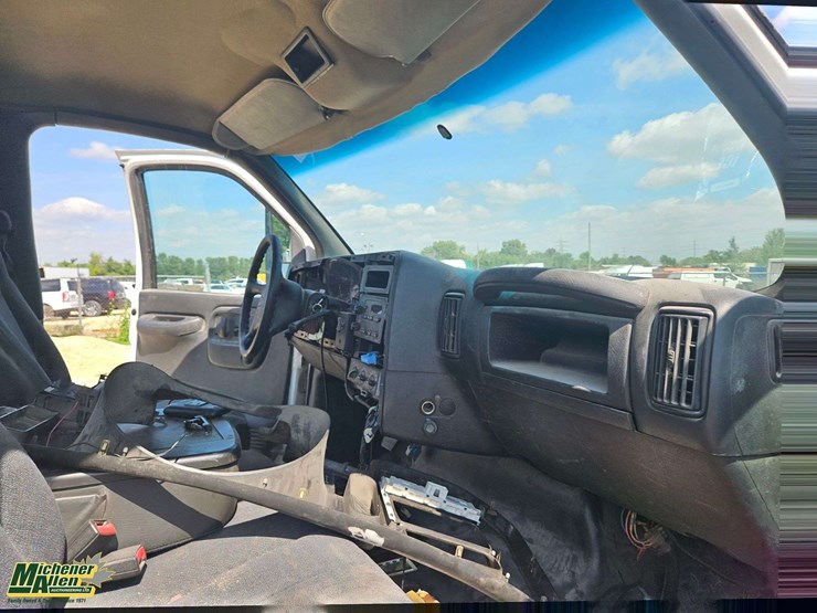 2005-chevrolet-kodiak-c4500-image-22