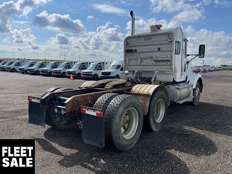 2006-kenworth-t800-image-13