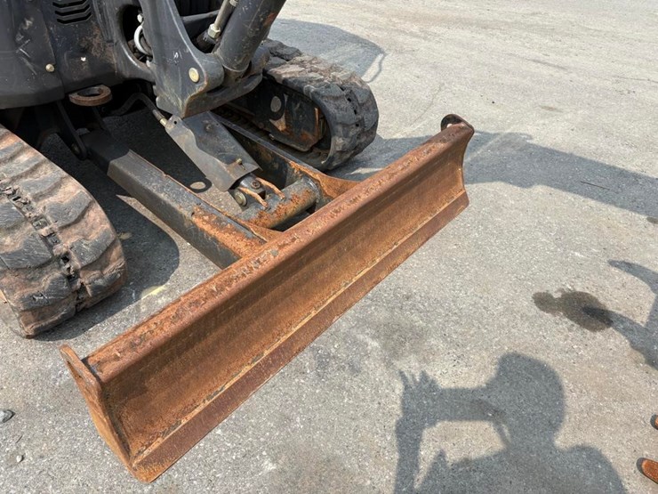 2021-bobcat-e26-image-14