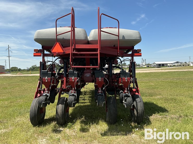 2013-case-ih-1250-image-6