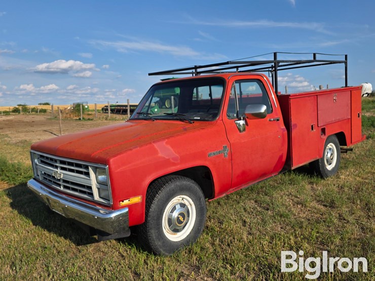 1985-chevrolet-c20-image-1
