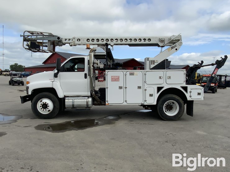 2009-gmc-topkick-image-8