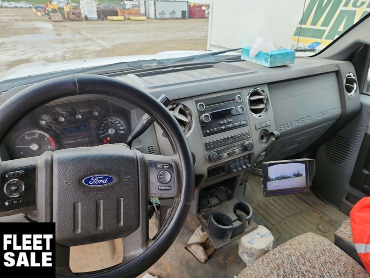 2016-ford-f550-image-8