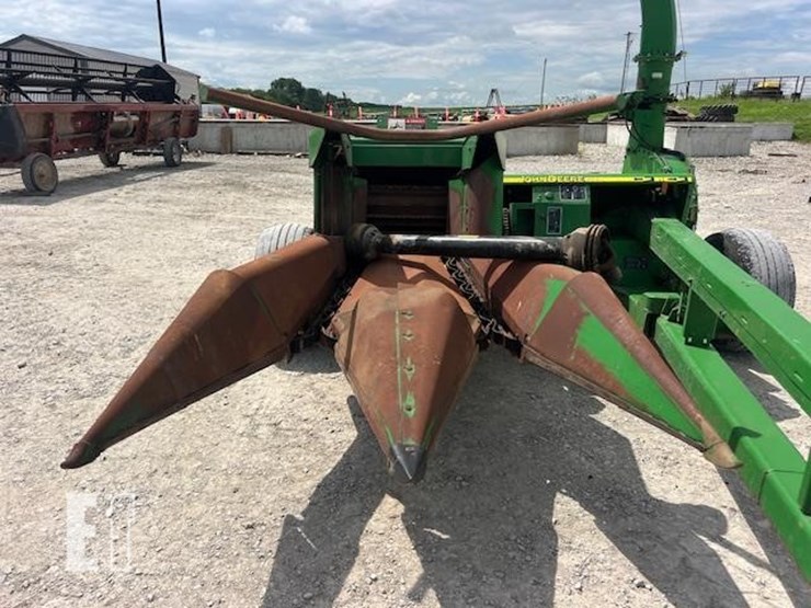 2010-john-deere-3975-image-7