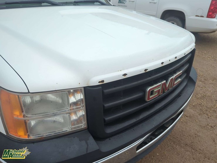 2013-gmc-sierra-1500-image-31