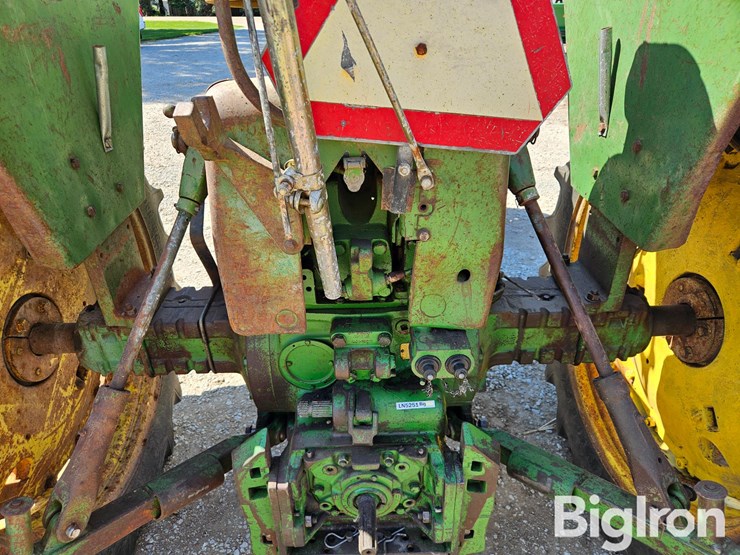 1964-john-deere-3020-image-11