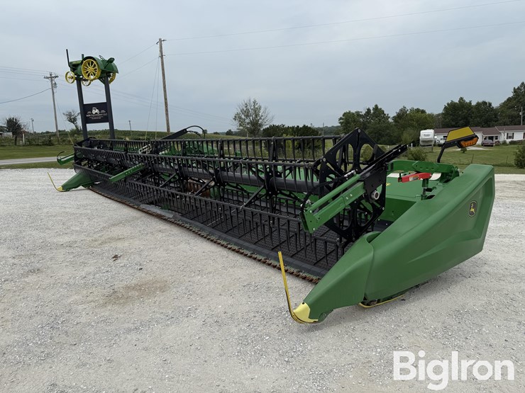 2022-john-deere-hd35f-image-1