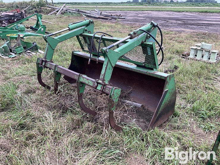 john-deere-640-image-1