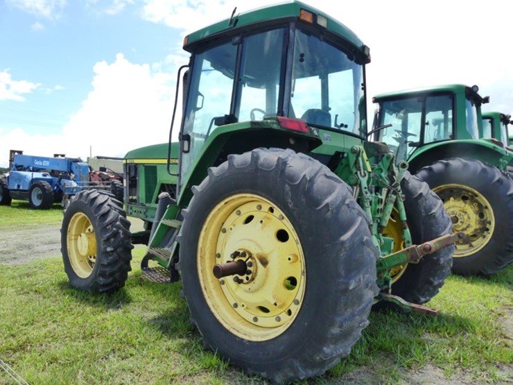 john-deere-7210-image-3